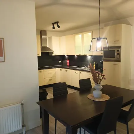 Cute Center Apartment Gouda